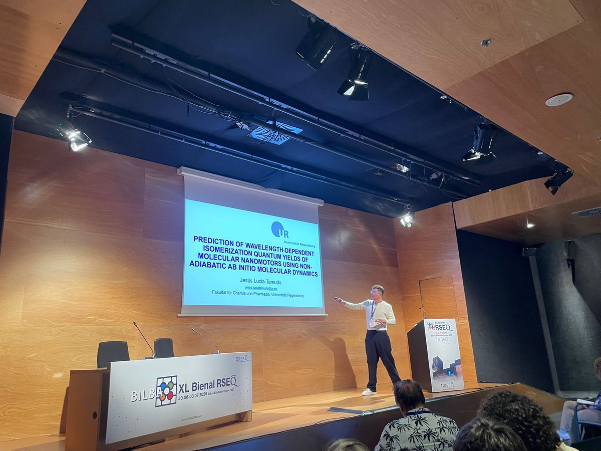 I also attended the Bienal Conference of Chemistry organized by the RSEQ in Bilbao, where I won the Oral Communication Award of the Computational Chemical Dynamics Symposium.
