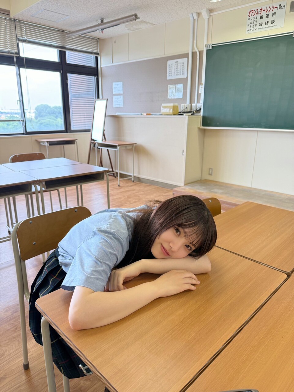 乃木坂46 森平麗心 生写真 座りヨリ 乃木坂46 生写真 13周年記念 森平麗心 座りヨリ 乃木坂46生写真