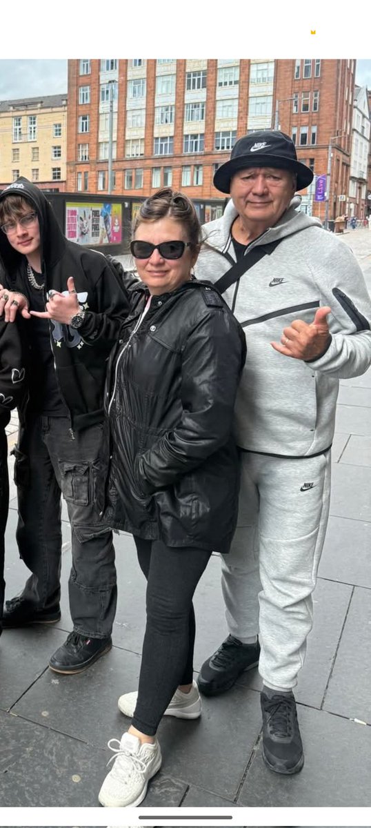 That kelani ghosthunter fella took his family to Liverpool once now his da looks like he's doing three for a 1'r