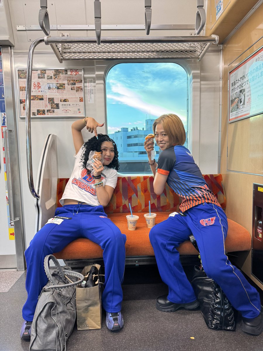 ワンマンまで後4日‼️‼️‼️
ワンマンのSPゲストでたよ、、、😭💐
