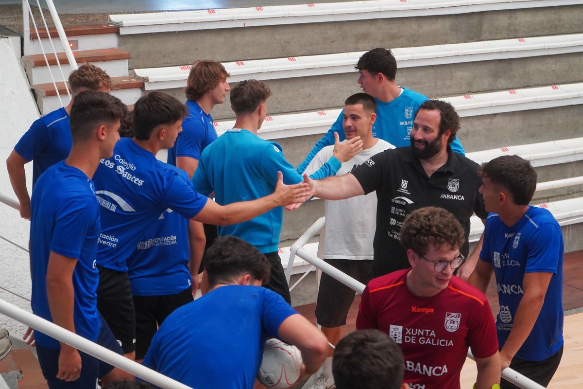 Xa estamos aquí 👋💙

#PretempadaCisne