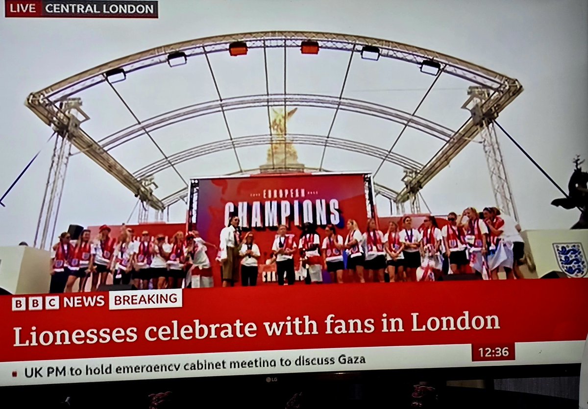 Crowberry Consulting & Energy (@crowberryenergy) on Twitter photo Great celebrations in #London for the <a href="/Lionesses/">Lionesses</a> #Euro2025 winners today! <a href="/maryrfinnegan/">Mary Toal</a> <a href="/ChorleyFcWomen/">ChorleyFcWomen</a> <a href="/chorleyfc/">Chorley FC</a> <a href="/chorleyawaydays/">Chorley awaydays</a> Great celebrations in #London for the <a href="/Lionesses/">Lionesses</a> #Euro2025 winners today! <a href="/maryrfinnegan/">Mary Toal</a> <a href="/ChorleyFcWomen/">ChorleyFcWomen</a> <a href="/chorleyfc/">Chorley FC</a> <a href="/chorleyawaydays/">Chorley awaydays</a>