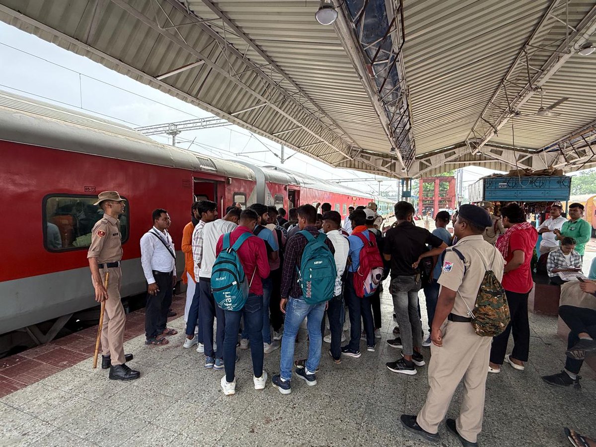 Aadhar Raj tweet media