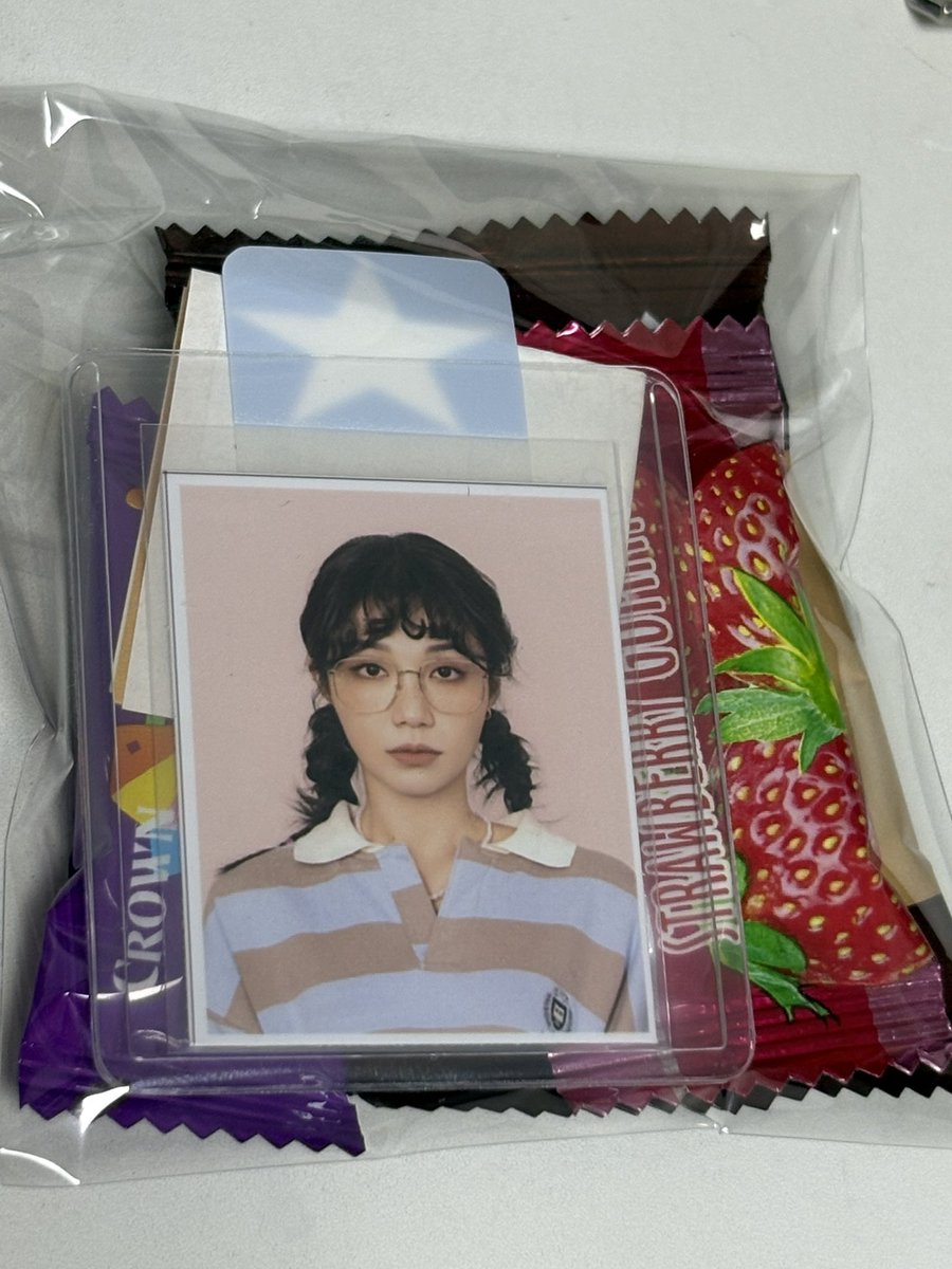 250802 정은지 팬미팅 나눔
아마 이렇게 나눔할 것 같습니다!!
나눔 장소와 시간은 당일 공지!
많관부,,, 열심히 포장햇서요,,,