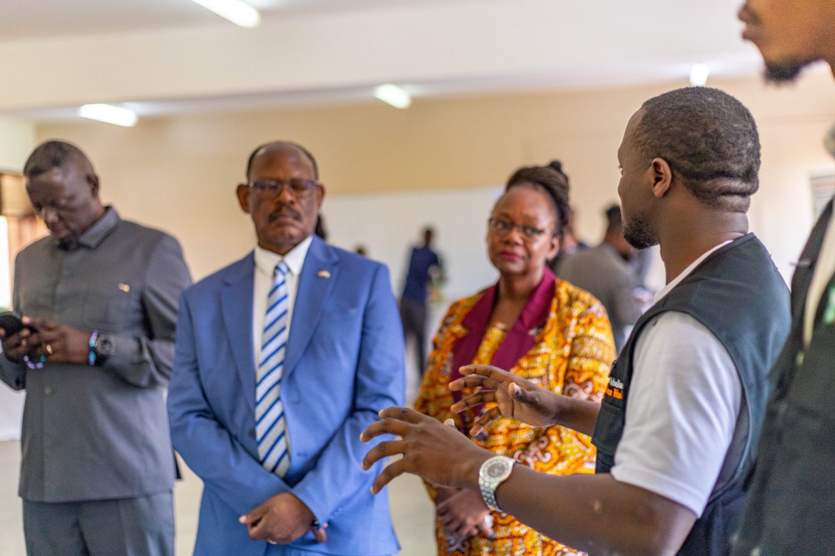 Makerere University, School Of Engineering (@makereresoeng) on Twitter photo Some of a number Makerere University, School of engineering students and <a href="/MbararaUST/">Mbarara University</a> students exhibited innovations they developed.
They explained in depth on how they created their innovation and what problems they are solving in the community with their projects. Some of a number Makerere University, School of engineering students and <a href="/MbararaUST/">Mbarara University</a> students exhibited innovations they developed.
They explained in depth on how they created their innovation and what problems they are solving in the community with their projects.