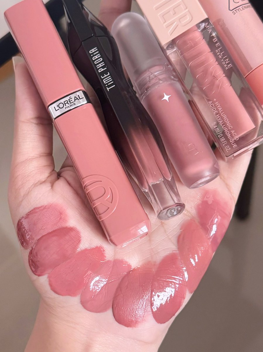 reviewchoey's tweet photo. มัดรวมลิปโทน pink rose โทนชมพูตุ่นๆ สีสุภาพแต่ไม่แก่ ใช้ง่าย สวยละมุนกลมกล่อมมากก🥀✨ https://t.co/bnIJxMeFf1