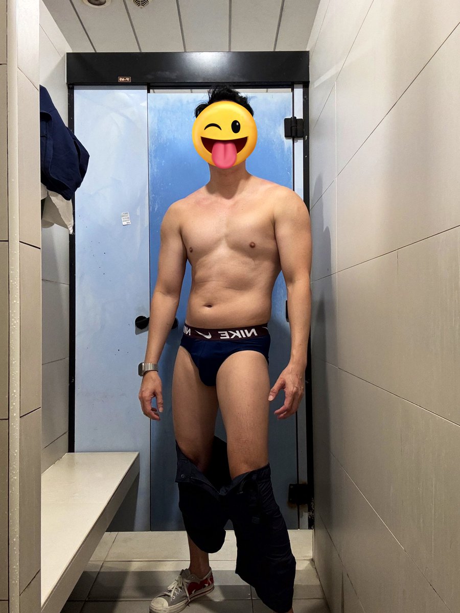 Nike briefs are so sexy in my opinion 👌🏻