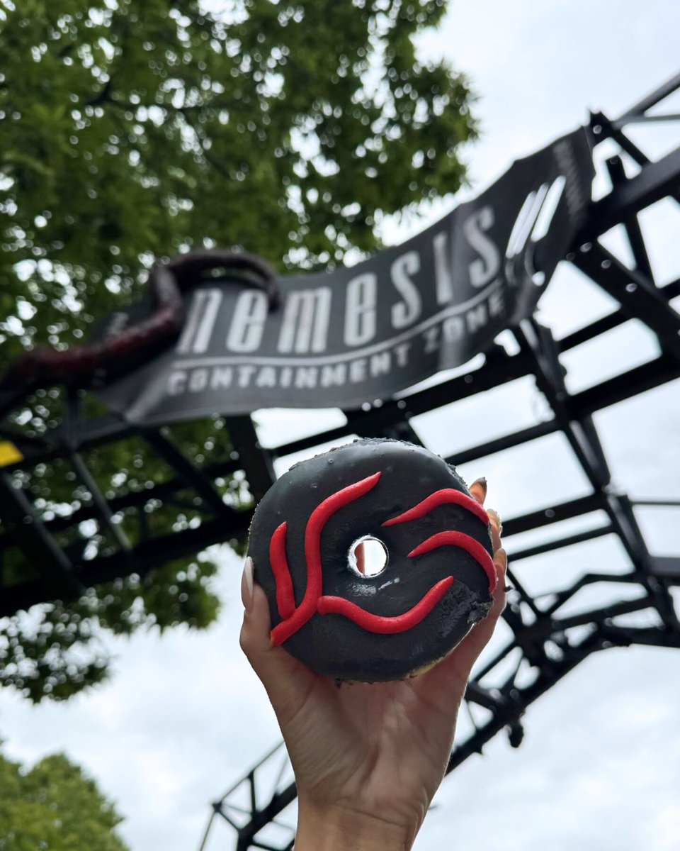 Planet Doughnut (@planet_doughnut) on Twitter photo Take a bite and hold on tight 🙌
To all the rollercoaster daredevils out there, this bespoke Nemesis doughnut is available to buy at <a href="/altontowers/">Alton Towers Resort</a> now 😈🎢
But be warned... doughnut look down!
.
.
.
#PlanetDoughnut #SummerOfThemeParks Take a bite and hold on tight 🙌
To all the rollercoaster daredevils out there, this bespoke Nemesis doughnut is available to buy at <a href="/altontowers/">Alton Towers Resort</a> now 😈🎢
But be warned... doughnut look down!
.
.
.
#PlanetDoughnut #SummerOfThemeParks