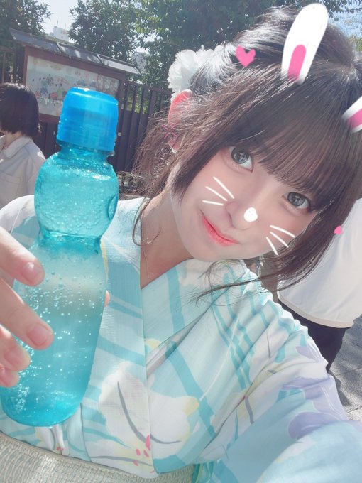 秋月莉緒のTwitter画像31