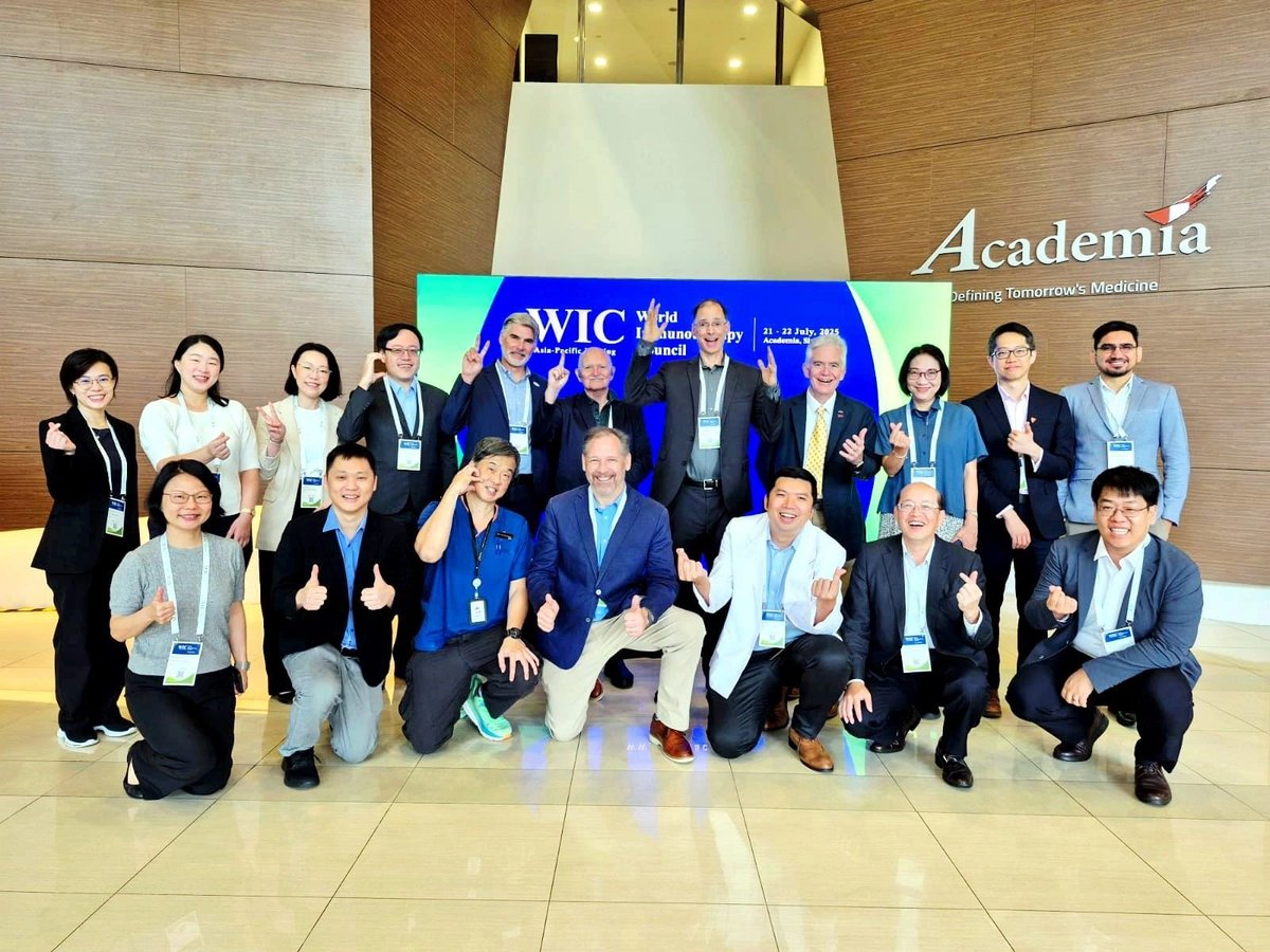 👏Dr. Rajdeep Dalal, Research Scientist <a href="/DalalRajde70860/">rajdeep dalal</a> working with Prof Amit Awasthi <a href="/awa_amit/">Amit Awasthi</a> of <a href="/THSTIFaridabad/">DBT-THSTI</a>, was honored as a "Young Investigator (Cross Asia Pacific) 2025" by the World Immunotherapy Council! He presented his work on 'Dietary Micronutrients and