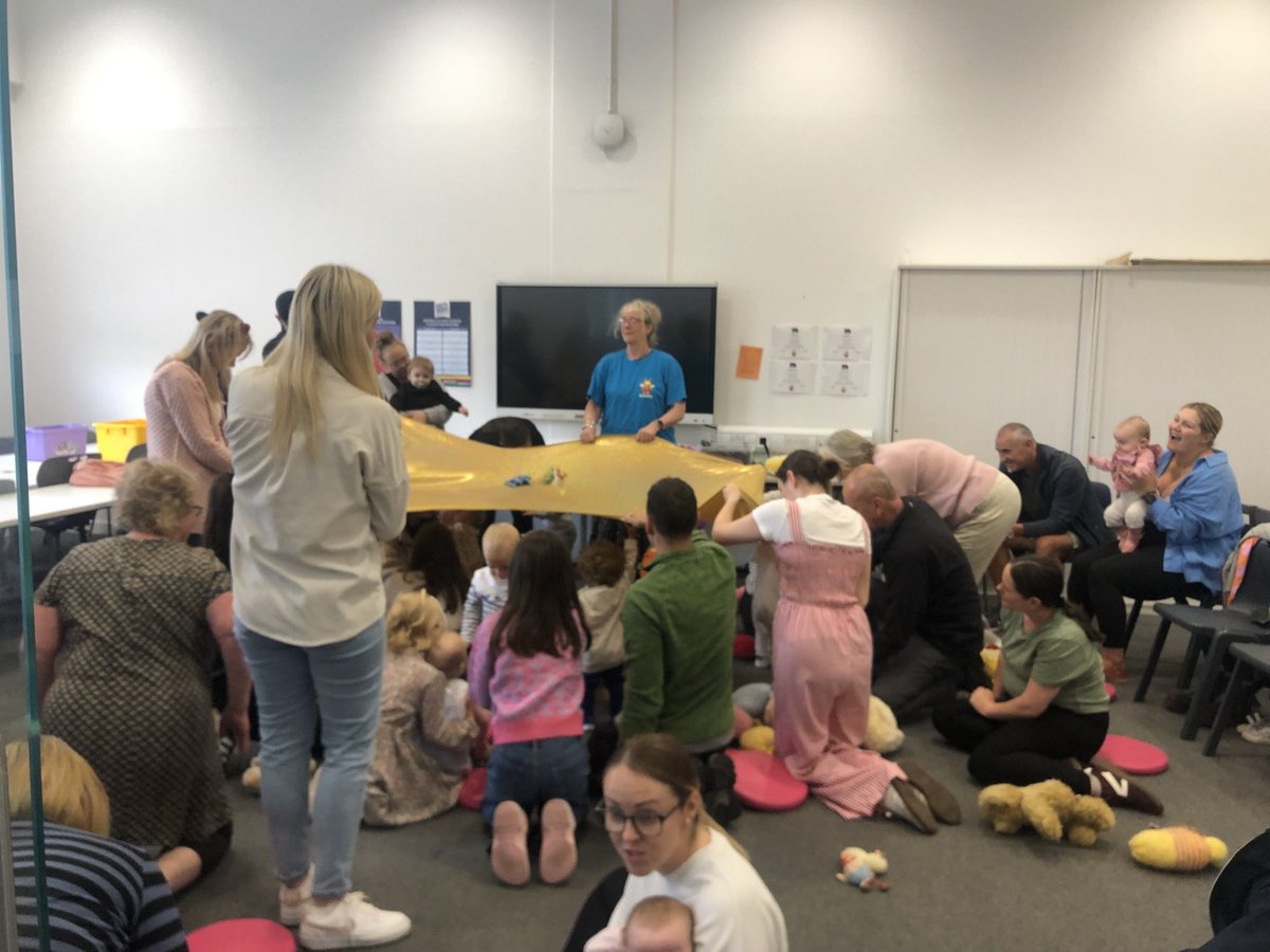 MidLibraries's tweet image. Have you visited a #Midlothian library recently? 📚
We've had lots of activities on, including #Bookbug, #SummerReadingChallenge crafts and history talks!
Find your local #Midlothian Library and see what's on offer here: midlothian.gov.uk/directory/6/li…