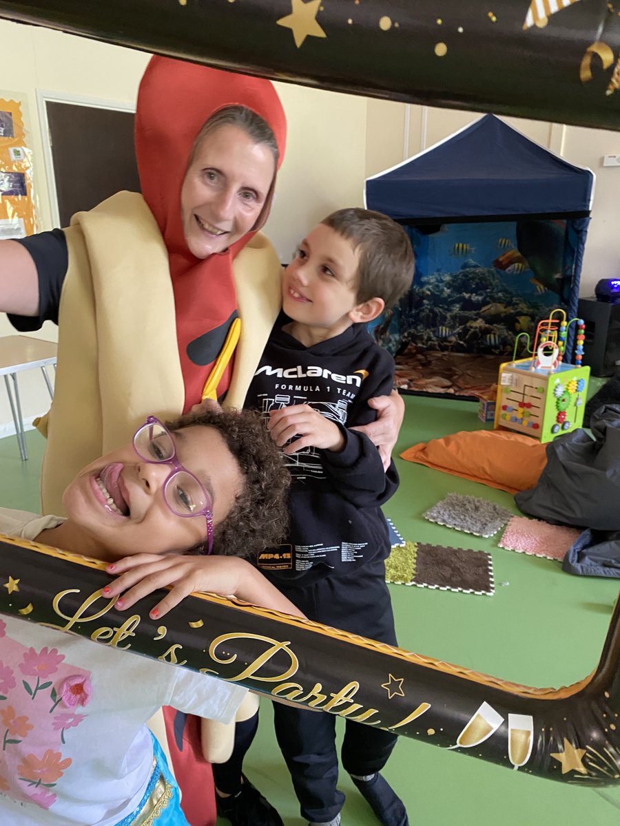 ROCC Team (@rivermeadrocc) on Twitter photo What a super start to our holiday provision!
Yesterday we had bubbles, dressing up and lots of laughs. π§‘π€
<a href="/RITDeputyCEO/">Kerri Edge</a> <a href="/RivermeadCEO/">Tina Lovey OBE</a> <a href="/RivermeadExecHT/">Mark Burgiss</a> #SEND #Respite #Medway What a super start to our holiday provision!
Yesterday we had bubbles, dressing up and lots of laughs. π§‘π€
<a href="/RITDeputyCEO/">Kerri Edge</a> <a href="/RivermeadCEO/">Tina Lovey OBE</a> <a href="/RivermeadExecHT/">Mark Burgiss</a> #SEND #Respite #Medway