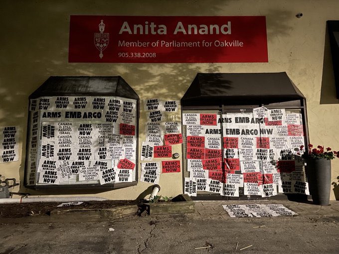 Kavita Algu (@kavitaalgumd) on Twitter photo Right when a bombshell report is going to drop showing Canada’s continued arming of Israel, <a href="/AnitaAnandMP/">Anita Anand</a> would rather close up her office (seemingly permanently) than face her constituents.
#Democracy
#WarCrimes
#GazaGenocide Right when a bombshell report is going to drop showing Canada’s continued arming of Israel, <a href="/AnitaAnandMP/">Anita Anand</a> would rather close up her office (seemingly permanently) than face her constituents.
#Democracy
#WarCrimes
#GazaGenocide