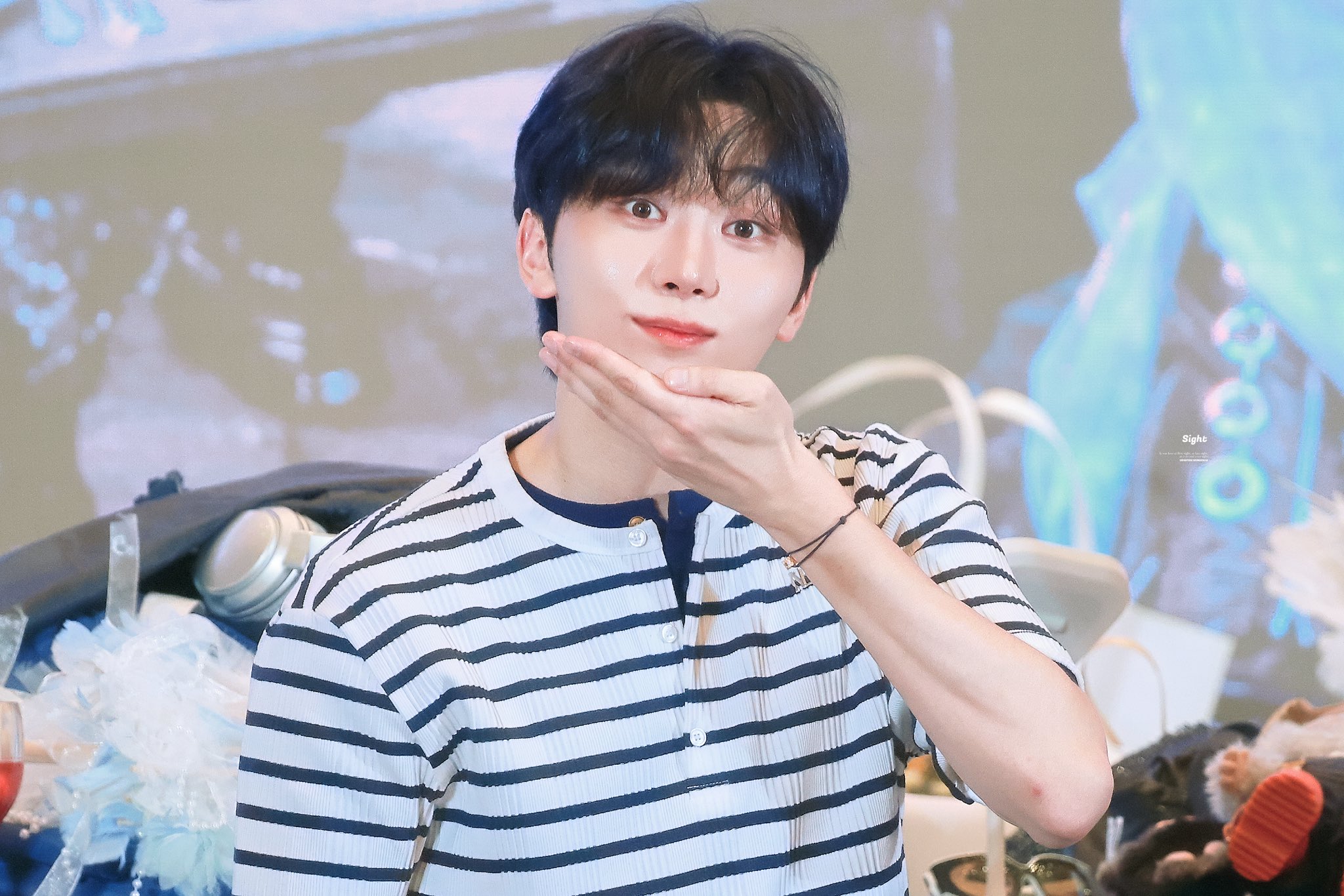 SEVENTEEN 台湾 インドネシア ヨントン ホシ 𝑠𝑖𝑔ℎ𝑡 on X: 