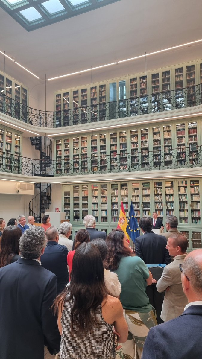 Hoyheparticipado como presidente d jurado d premios Alimentos d España modalidad "Iniciativa emprendedora" 14 proyectos muy interesantes sobre los q hemos deliverado: contenido, evolución, viabilidad, compromisos medioambiental y social, digitalizacion y reto demográfico