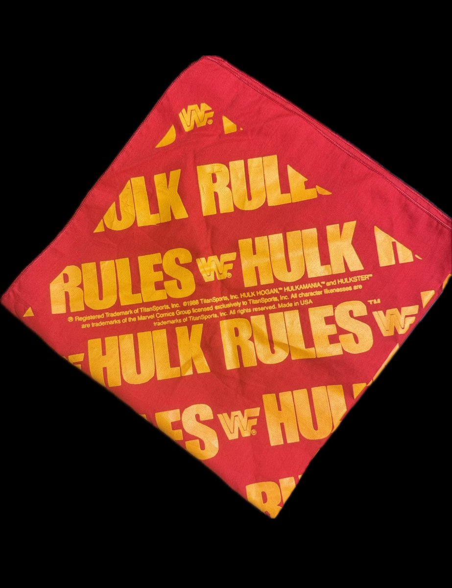 The Hulkster left this world way too soon. We all thought there would be more opportunities to meet with him. 
Many of us regret not taking the time to go to additional signings. 
 With the sudden passing of the GOAT and contrary to my last post- Attached are  some items I wish I