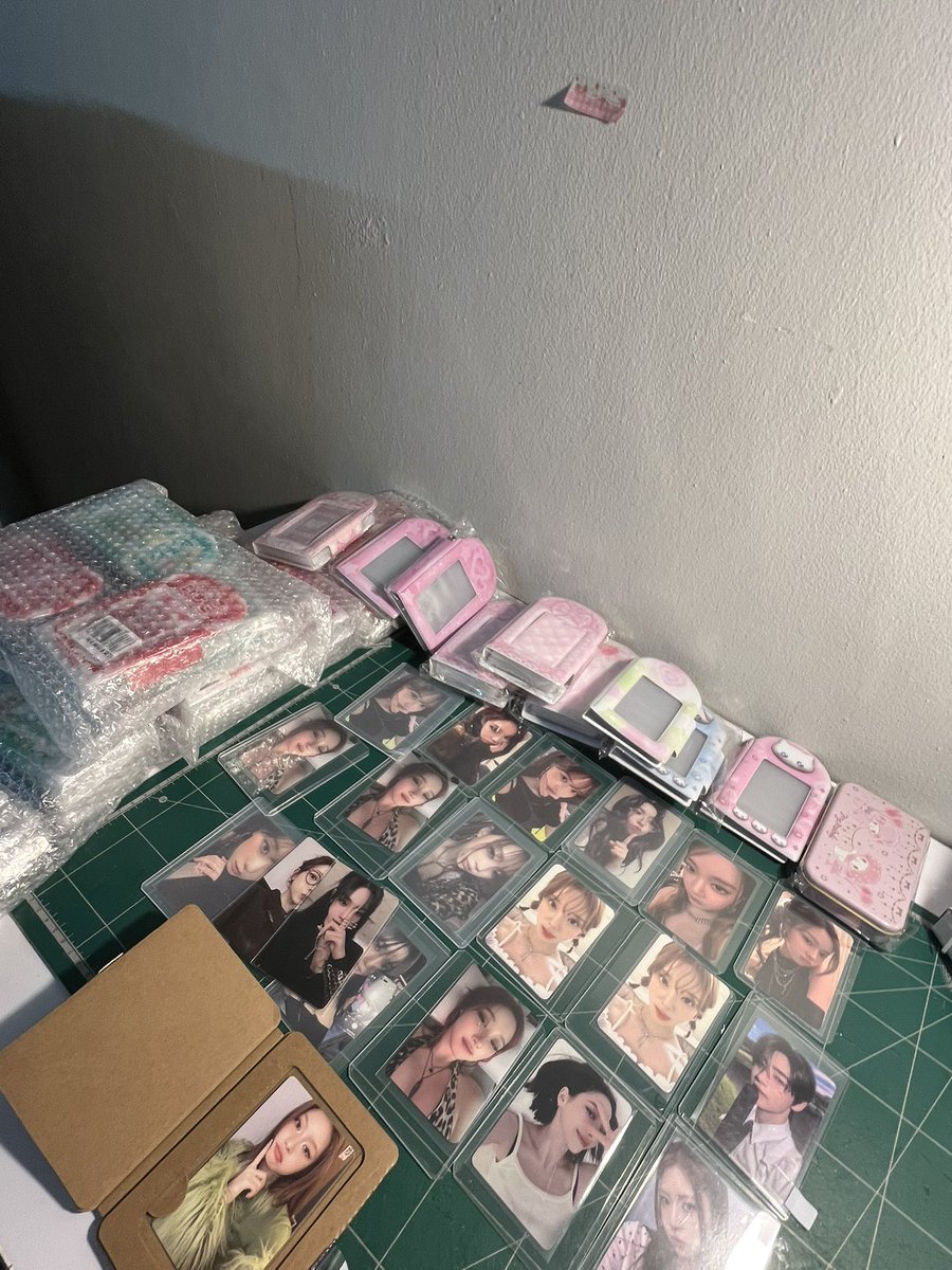 zeeneadeal's tweet photo. สินค้าถึงไทยค่ะ จะทักไปแจ้งค่าส่งกลับ+ค่าส่งในไทยนะคะ
🎀 ไม่อนุญาตให้นำรูปไปใช้ทุกกรณี
#zneedate https://t.co/ShU6XfSbjP