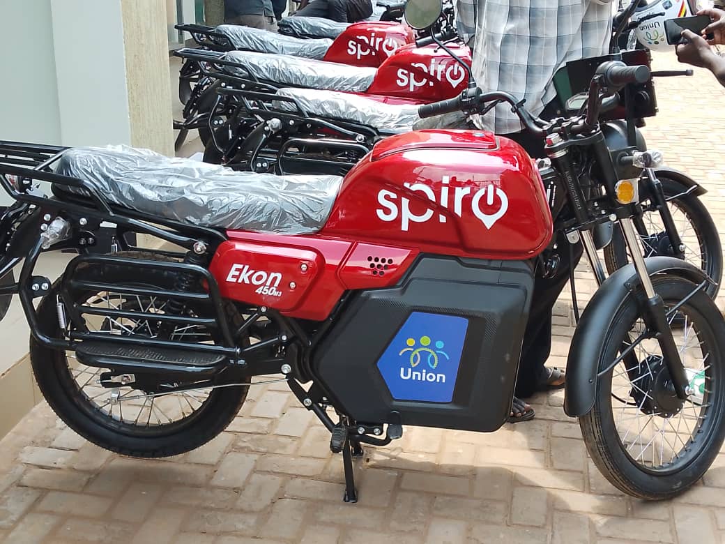 Boda-boda riders under the Boda-Boda Riders Union, in coordination with the Lira United Motorcycle Association (LUMBA), yesterday launched the distribution of electric motorcycles.

 A total of nine motorcycles were handed over during the launch.

The Director of the Chambers of