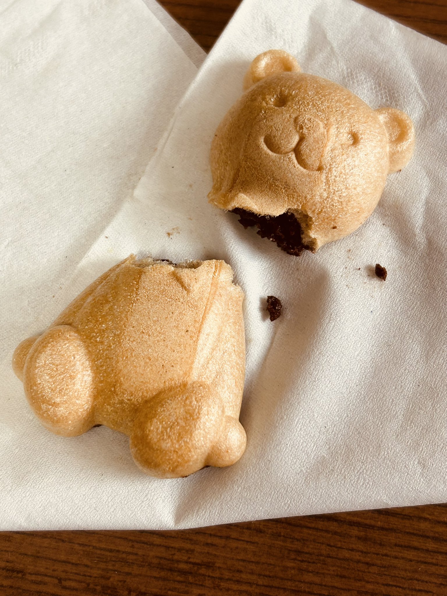 くまさん♡ 黒耳のくまさん、手のひらサイズ。 マスタードカラーのボディと