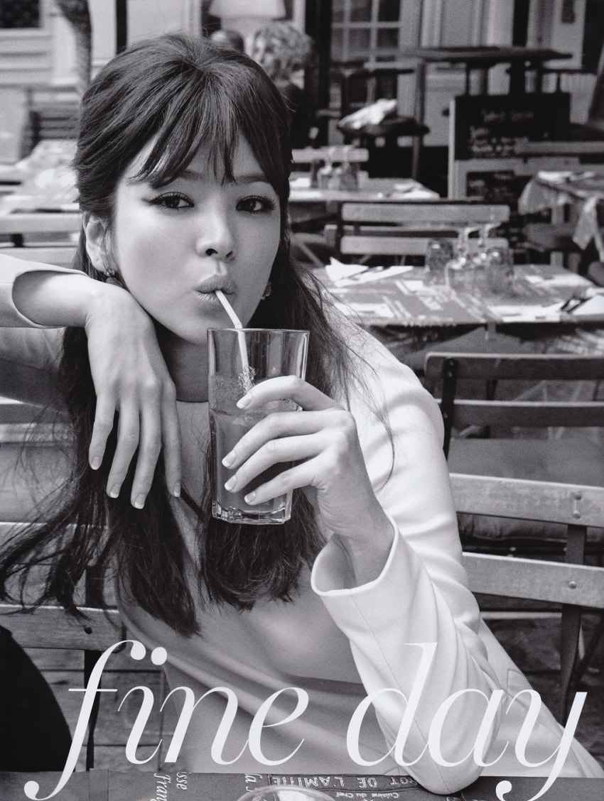 fnir87's tweet image. I've never set specific goals and chased after them. I simply did my best with what came my way, and naturally ended up here. It's been fortunate for me. I've met incredible directors and had the chance to experience so much. - #SongHyeKyo
ยฉ Vogue Kr, 9.2014