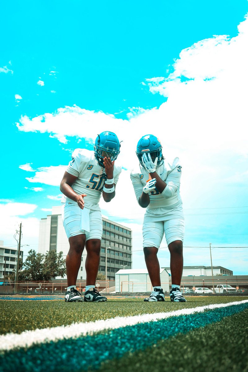 Jordan_50_'s tweet photo. Media day ‼️ @JBOYS_FOOTBALL https://t.co/jIFnMzlpSS