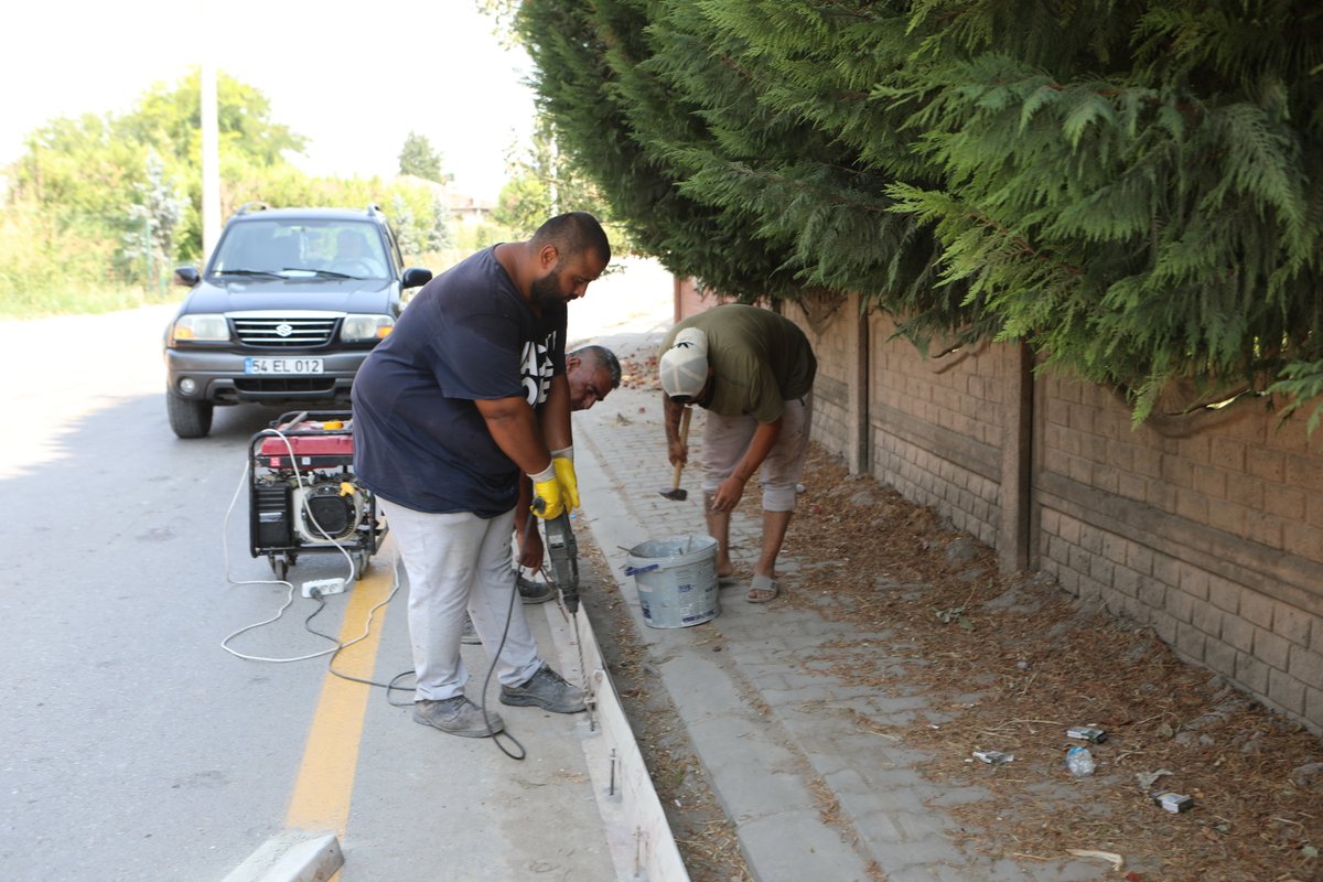 📍 Hacıköy Mahallesi Hacılar Caddesi

Fen İşleri Müdürlüğümüz tarafından Hacıköy Mahallesi Hacılar Caddesinde Beton Kaldırım çalışması yapılıyor.