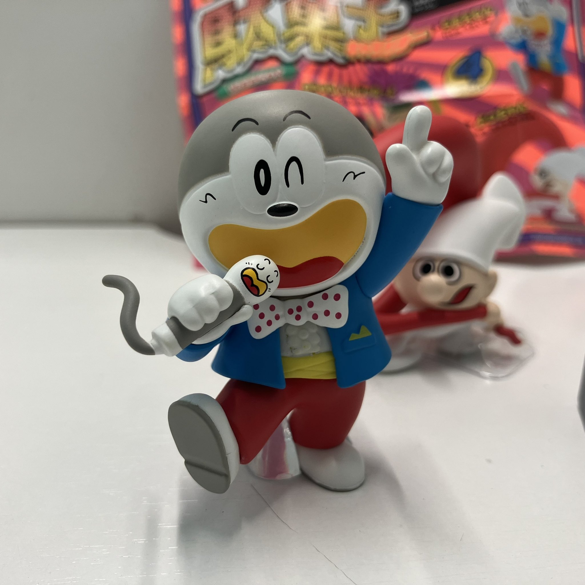 昭和プレミアム　駄菓子　超豪華キャラクター　フィギュア　コンプリートセット アニメキャラクター フィギュアセット 6個セット 昭和～平成
