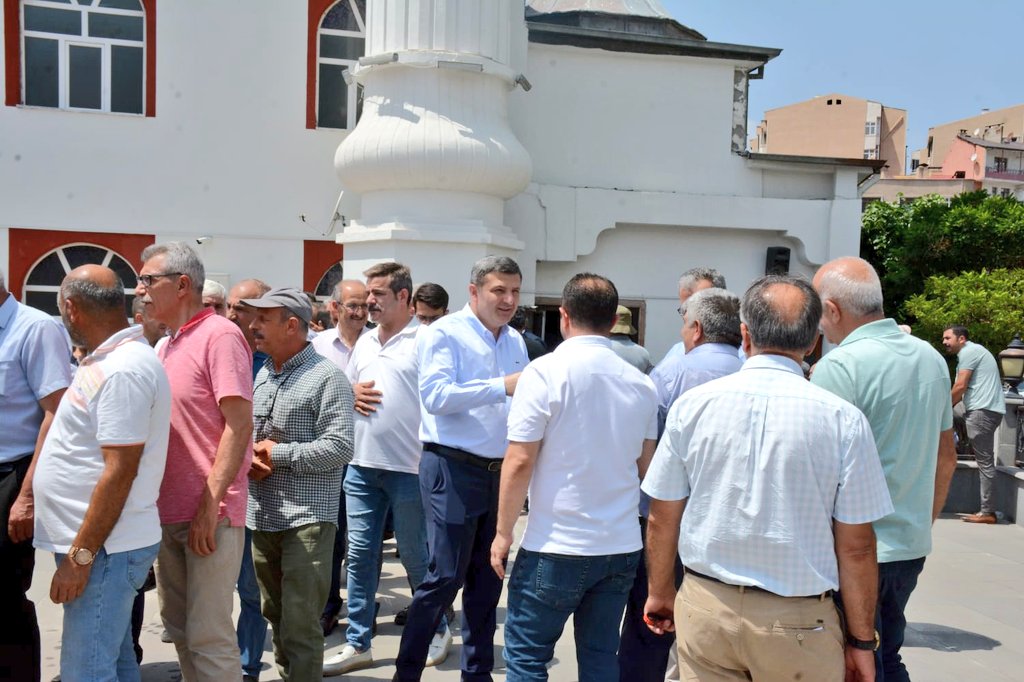 📍 Gümüşhane

İl Yönetim Kurulu üyemiz Mümin Çakıcı'nın kıymetli annesi Elmas teyzemizin cenazesine katıldık.

Merhumeye Allah'tan rahmet diliyorum. Mekânı cennet olsun.
