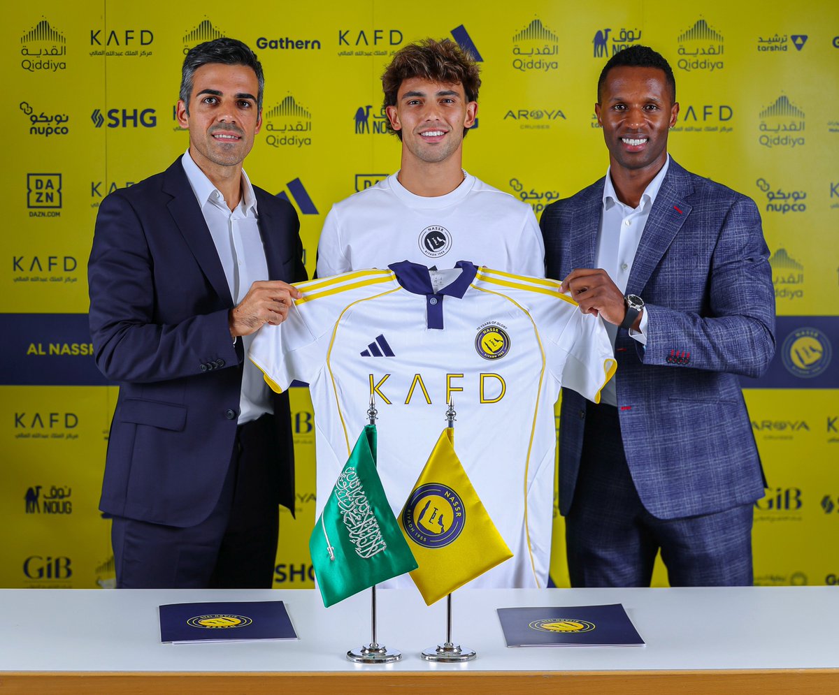 Official ✍️
Portuguese star João Félix signs for #AlNassr 💛