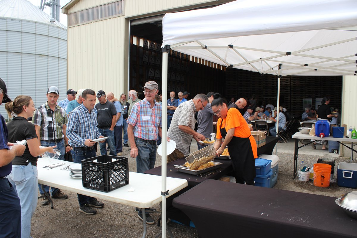 Join us August 27th in Woodstock, ON for our annual Soybean Social and Fish Fry! Tour the soybean demo plot, hear from industry experts, and enjoy some fresh fried fish for lunch! 

For more information click the link:
sevitasocialfishfry2025.eventbrite.ca