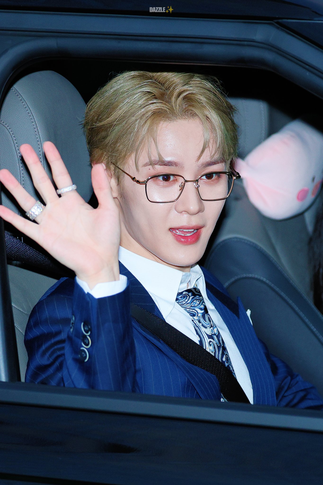 WayV クン 쿤 クニベア 𝐛𝐞𝐛𝐞 on X: 