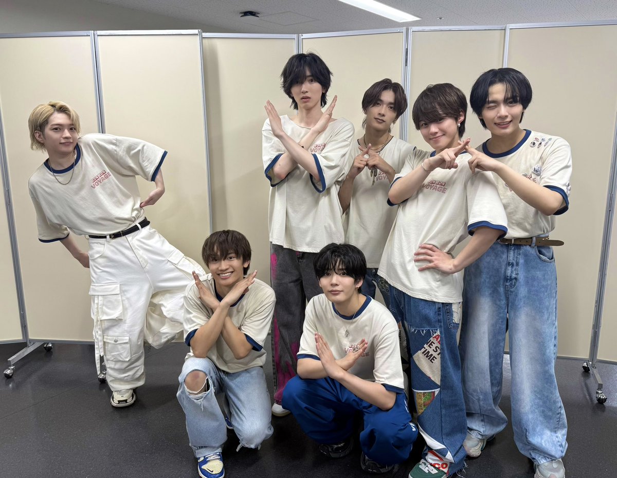 ใชใซใ็ทๅญ / Storm Labels (@728_storm) on Twitter photo ใใชใซใ็ทๅญ LIVE TOUR 2025 โBON BON VOYAGEโใ
๐บ๏ธ็ฅๅฅๅทๅ
ฌๆผใใใใจใใใใใพใใโต๏ธ
1้ฑ้ใง9ๅ
ฌๆผใ็ใไธใใฃใฆใใใ ใใใใใจใใใใใพใใ๐ฅณ
ใฟใชใใใโๅใใผใบโใซใฏใๆณจๆใโ ๏ธ๐จ
ใใใงใฏ็ฆๅฒกๅ
ฌๆผใธใใใณใใณใใคใผใธใฅ!!!!!!!โ๏ธ
#ใชใซใ็ทๅญ_BONBONVOYAGE ใใชใซใ็ทๅญ LIVE TOUR 2025 โBON BON VOYAGEโใ
๐บ๏ธ็ฅๅฅๅทๅ
ฌๆผใใใใจใใใใใพใใโต๏ธ
1้ฑ้ใง9ๅ
ฌๆผใ็ใไธใใฃใฆใใใ ใใใใใจใใใใใพใใ๐ฅณ
ใฟใชใใใโๅใใผใบโใซใฏใๆณจๆใโ ๏ธ๐จ
ใใใงใฏ็ฆๅฒกๅ
ฌๆผใธใใใณใใณใใคใผใธใฅ!!!!!!!โ๏ธ
#ใชใซใ็ทๅญ_BONBONVOYAGE
