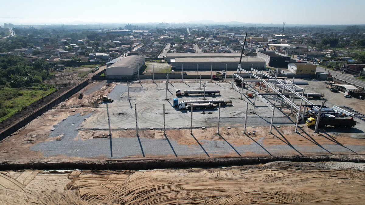 Obras da Havan Paranaguá a todo vapor. Em breve mais uma inauguração!