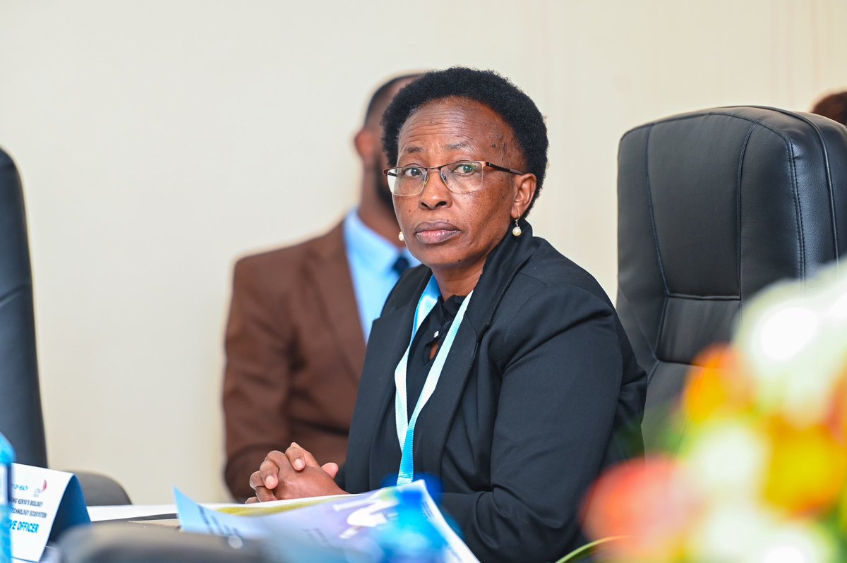 MOH_Kenya's tweet photo. PS Mary Muthoni Muriuki (Public Health) &amp; PS Dr. Ouma Oluga (Medical Services) led Kenya's delegation, reaffirming commitment to fight snakebite envenoming - a neglected crisis affecting farmers, herders &amp; children in arid regions hardest. https://t.co/RrNETOlu8I