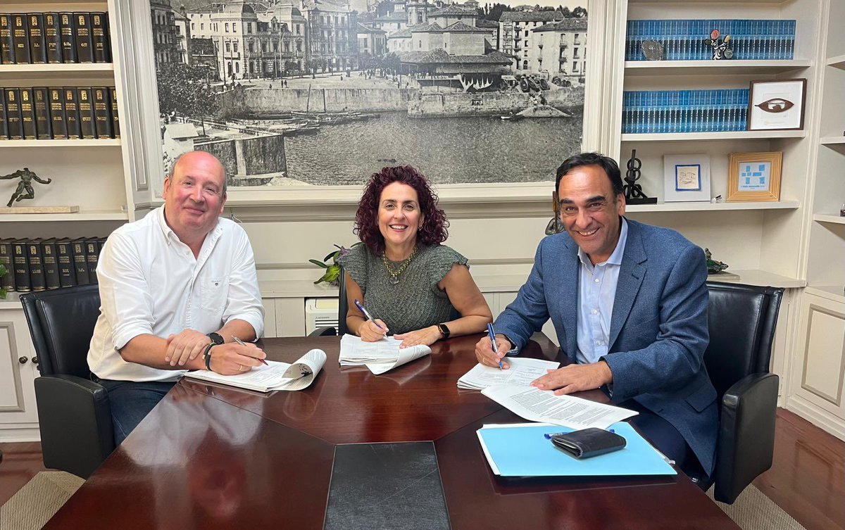(Eusk) 🤝 Santurtzik beste urrats bat eman du Las Viñas eta El Bullón berroneratzeko, azpiestazio elektrikoa lekuz aldatuz.
———-
(Cast) 🤝 Santurtzi da un paso más en la futura regeneración de Las Viñas y El Bullón con el traslado de la subestación eléctrica.