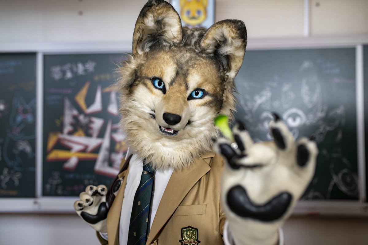 じっとして…
髪にブロッコリーついてたよ(スッ

📸 <a href="/eps_ham/">ハム Ham</a> 
#UTFG2025