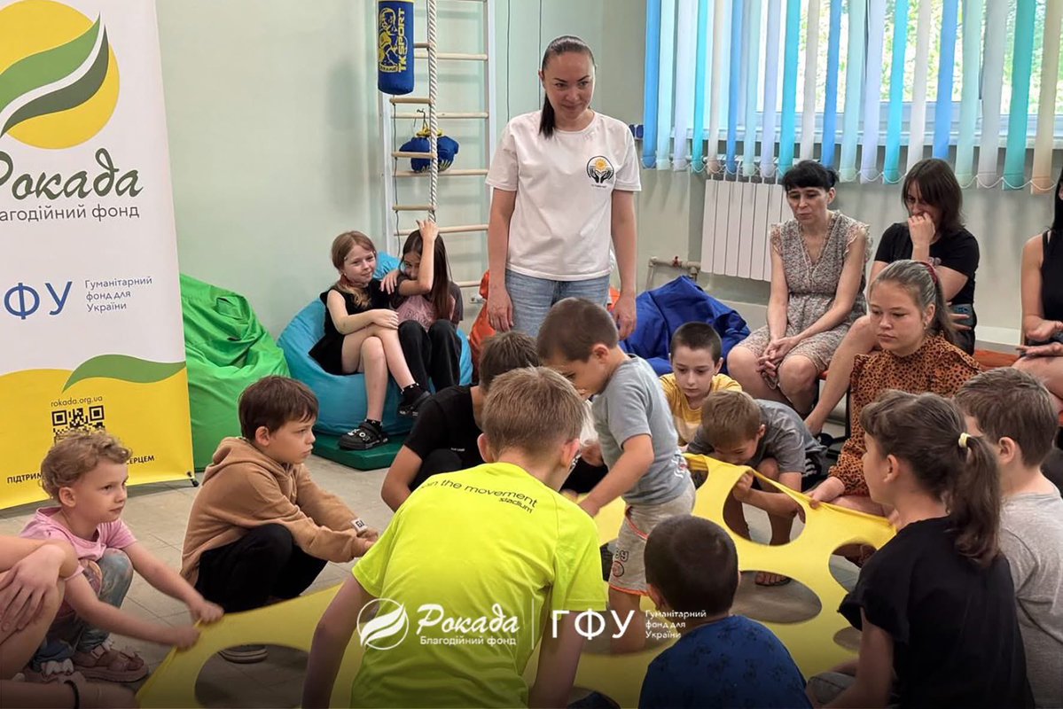 ROKADA, CHARITABLE FOUNDATION (@rokada_cf) on Twitter photo 🌈 A little island of childhood has appeared in Zaporizhzhia - <a href="/ROKADA_CF/">ROKADA, CHARITABLE FOUNDATION</a> has created a space for children.
🎈 In a shelter that houses over 350 internally displaced Ukrainians, kids can now build with LEGO, read fairy tales, climb a draw, play air hockey.
#UHF
<a href="/OCHA_Ukraine/">OCHA Ukraine</a> 🌈 A little island of childhood has appeared in Zaporizhzhia - <a href="/ROKADA_CF/">ROKADA, CHARITABLE FOUNDATION</a> has created a space for children.
🎈 In a shelter that houses over 350 internally displaced Ukrainians, kids can now build with LEGO, read fairy tales, climb a draw, play air hockey.
#UHF
<a href="/OCHA_Ukraine/">OCHA Ukraine</a>