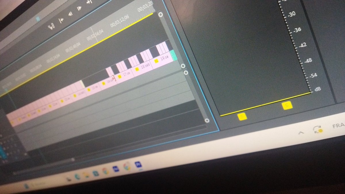 VideoVMedia's tweet image. Every cut, every frame, every second matters.
Editing isn’t just technical — it’s storytelling with rhythm.
Own it. ✂️