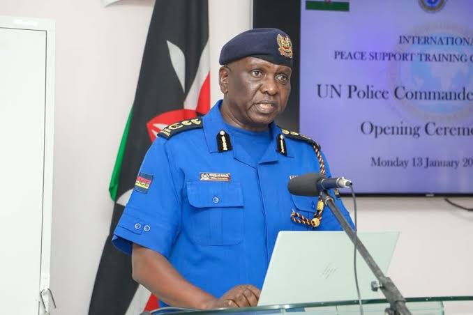 KenyanHistorian's tweet image. Inspector General Douglas Kanja vows full compliance with directive to transfer all HR functions of the National Police Service to the NPSC.  Commitment made before the Public Accounts Committee today. #NPS #NPSC  #KenyaPolice #KenyaNews