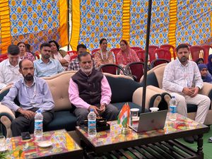 PM Shri GHS Chanderkote tweet media