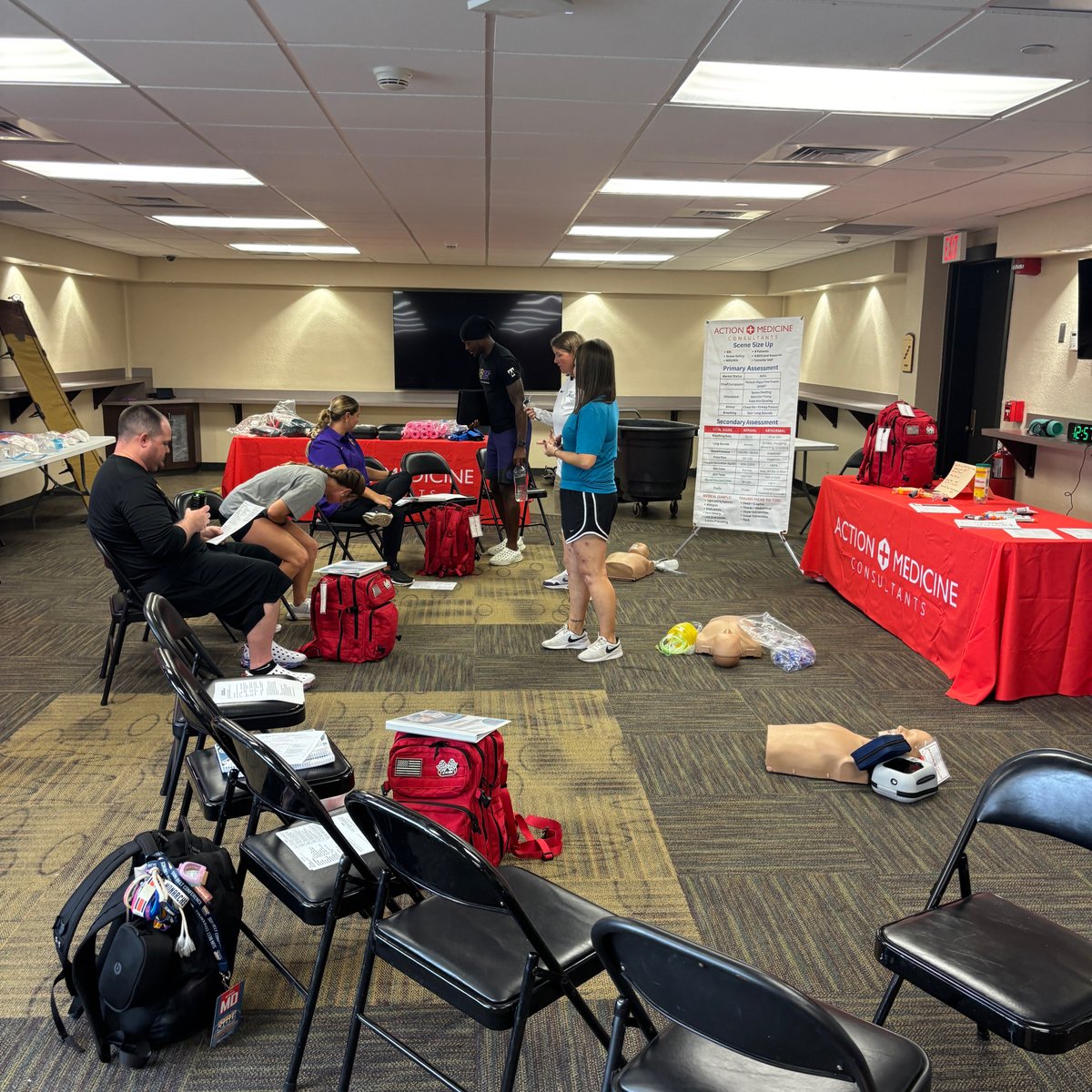 Welcome <a href="/Tennessee/">Tennessee</a> Tech University Sports Medicine to our #PitCrewSportsEmergencyCare family!! Great interprofessional staff training yesterday!!!