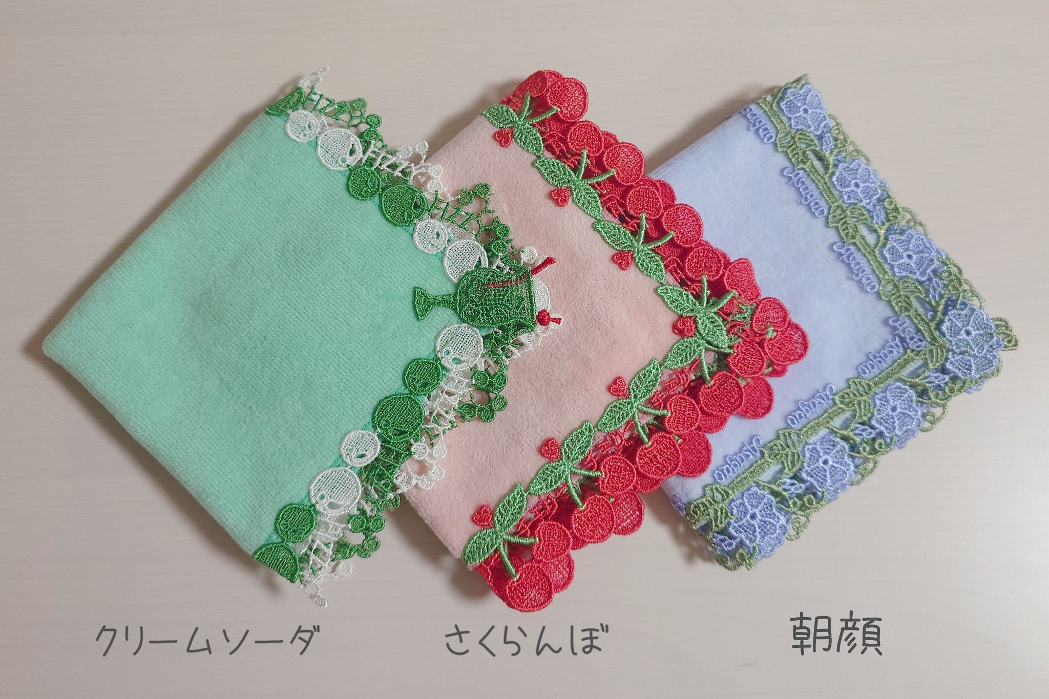 あずりん様予約、写真、ハンカチ、カ－ドケ－ス 明日ちゃんのセーラー服 ハンカチ&缶ミラーセット【販売終了