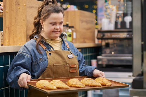 Are you or a loved one living with a disability? Find local resources and programs designed to help! Visit the Aging and Disability Services page at portal.ct.gov/ads/programs-a…  #AgingAndDisability #ProgramsAndServices
