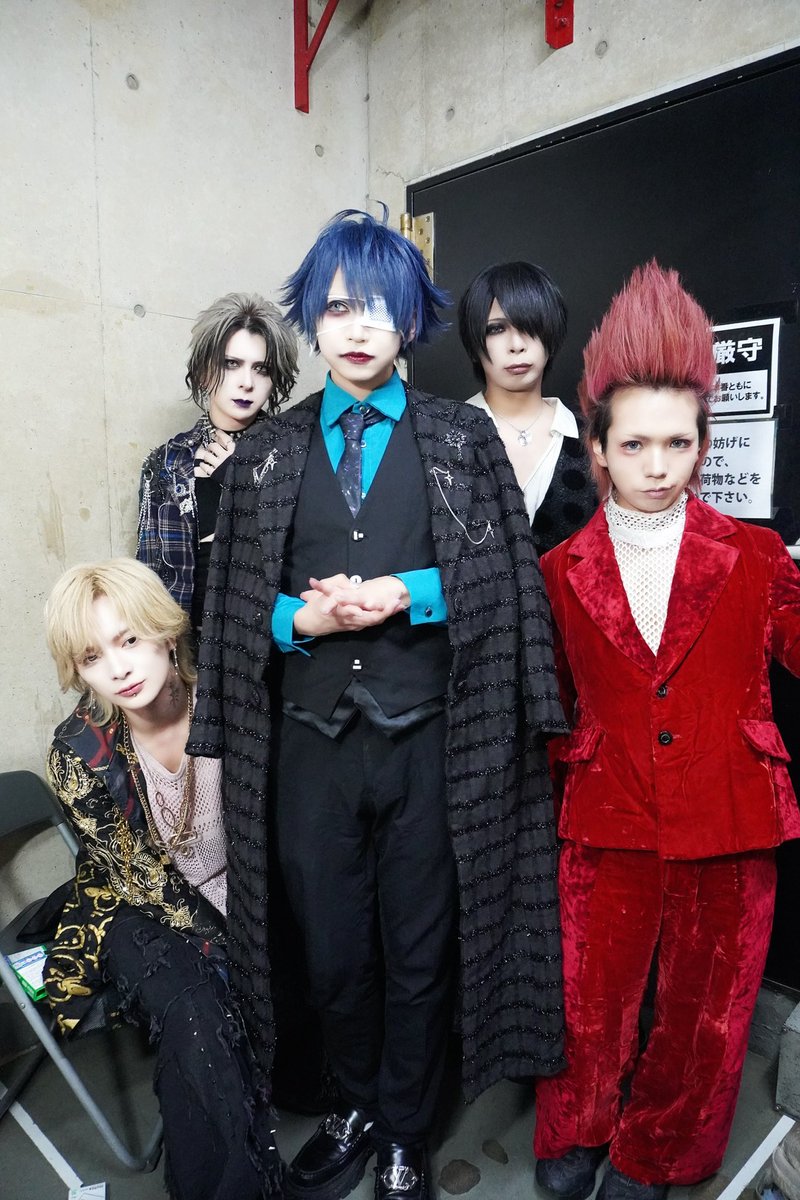 official_gravi's tweet photo. 2025.07.29 ell. FITS ALL NAGOYA

-THANK U STRANGER-

#pinkTOUR
#次は静岡 https://t.co/UZJ523k8jL