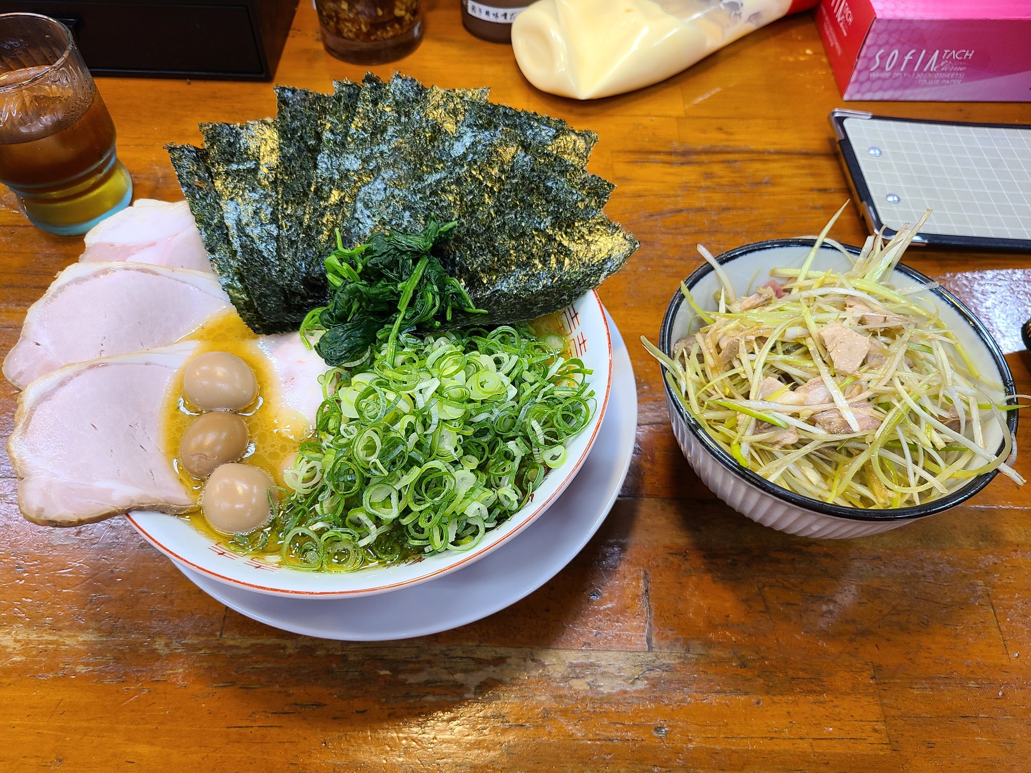 なお@🍜大好き (@nao77iori) / X