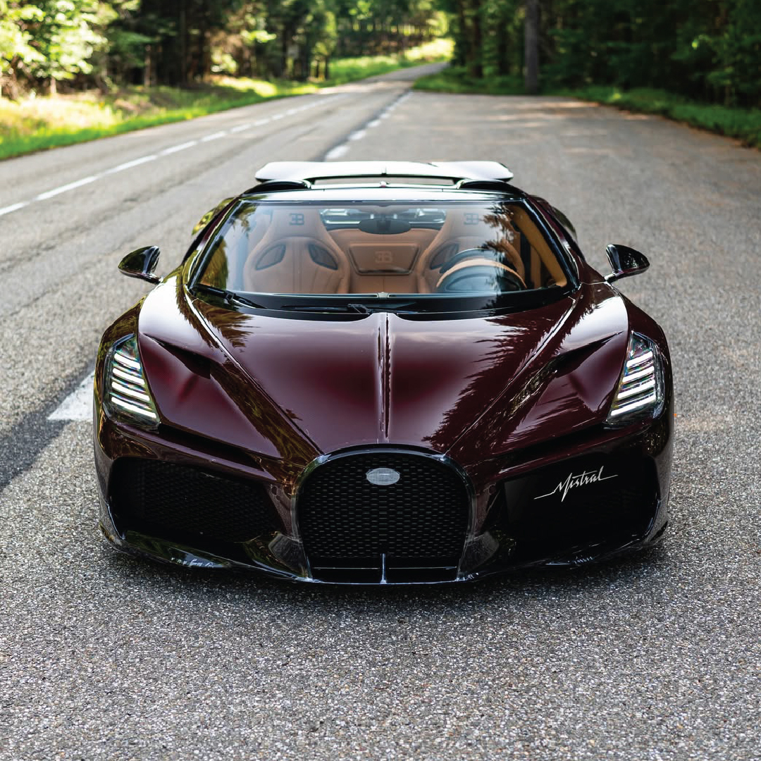 BugattiRiyadh's tweet image. W16 MISTRAL لا تُسلَّم، بل تُختار.​
كل سيارة تمر باختبار دقيق، تقوده أيادٍ خبيرة في قلب الألزاس.​

 #Bugatti #PrecisionAndPower #BugattiExperience #W16 #MISTRAL