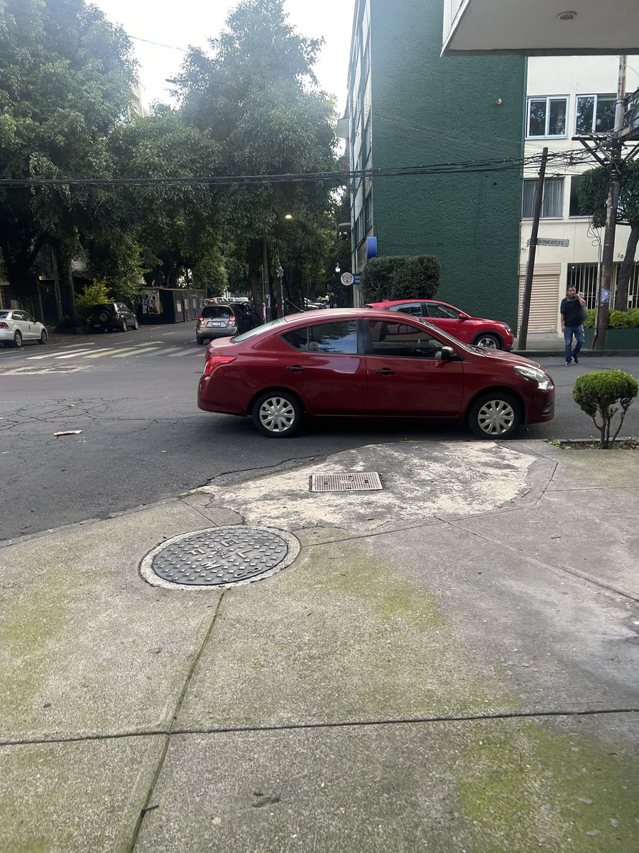 Col. Guadalupe Inn tweet media