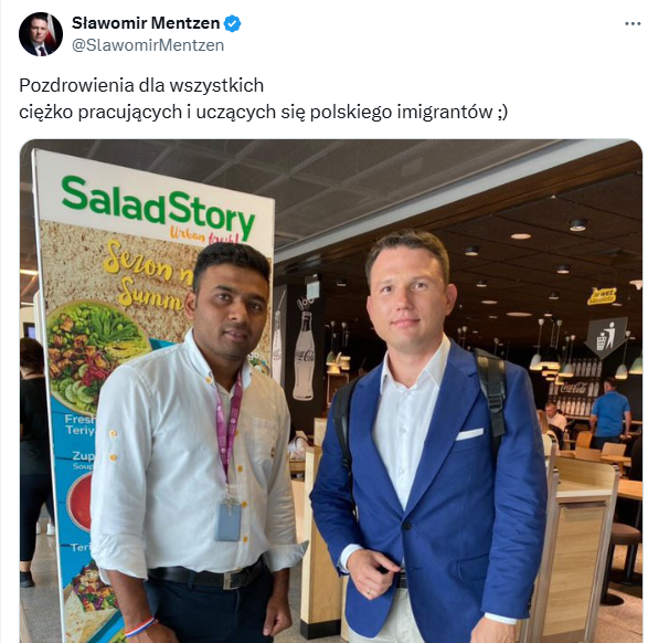 GxBuhMgWEAAW7NJ?format=png&name=small