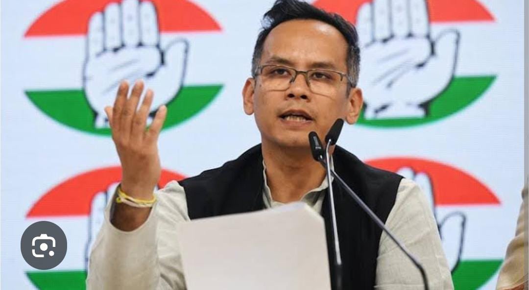 हमने दूर से ही क्यों मारा पास से क्यों नहीं मारा 

:- गौरव  गोगोई 

अबे भूतनी के.. मिसाइल🚀 मारनी थी 

गान नहीं 🤡😂😂