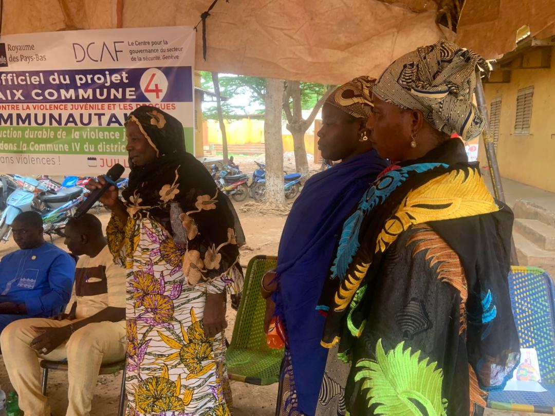 🇲🇱-Renforcement de la participation de la société civile dans la gouvernance locale de la sécurité. Deux OSC ont organisé, avec le soutien de DCAF, des activités visant pour l'une à échanger sur la violence juvénile et à soutenir les observateurs communautaires pour l'autre.